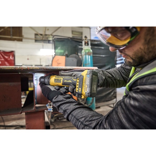 Фото - Прямая шлифовальная машина DeWALT DCG420N